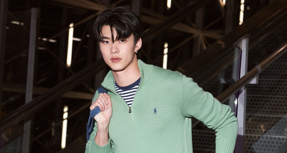 Airport Look สุด Effortless ของ มีน–นิชคุณ ขจรบริรักษ์ ในโททัลลุค Polo Ralph Lauren ก่อนบินสู่มิลาน ✈️
